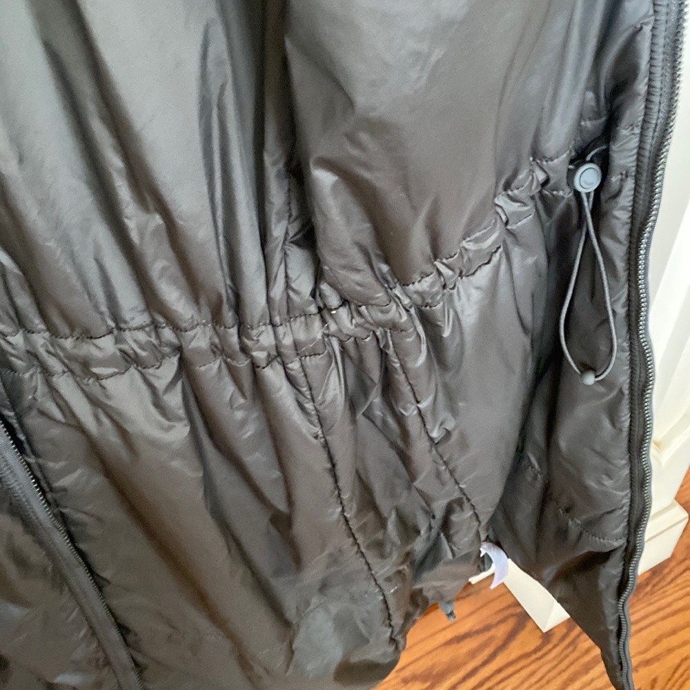 Athleta Summit Primaloft Shell. Mountain Olive. L… - image 8